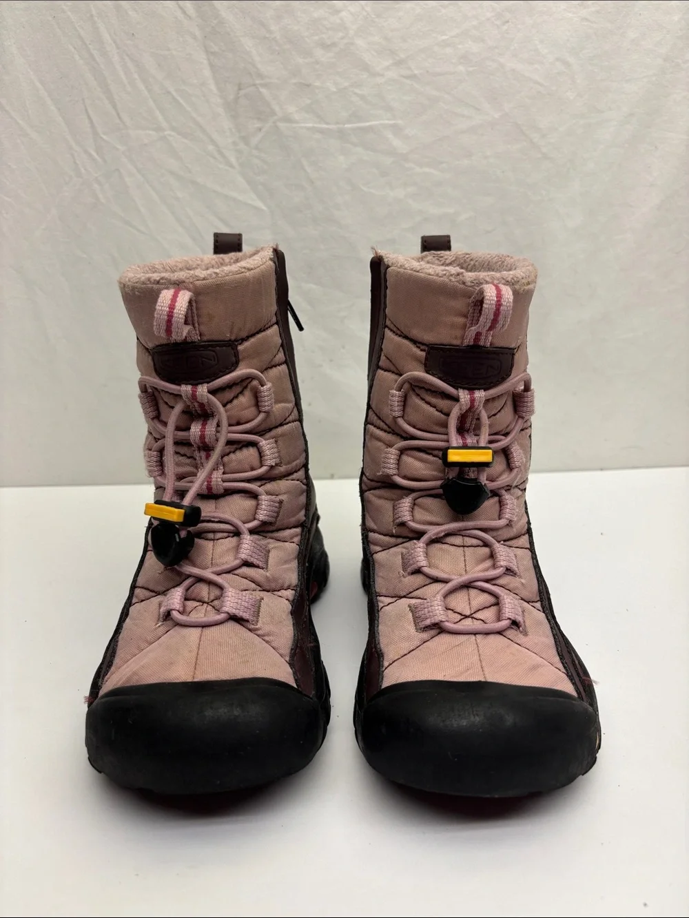 Keen Insulated Lace-Up Boots with Toggle Closure, SZ 11 for toddler girl, box 73